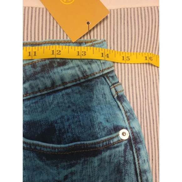 Womens Turquoise Shorts - Size Large - MuurSwag - NWT - Picture 11 of 15